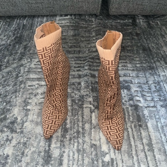 Rouje Brown Patterned Heeled Boots - Picture 2 of 6